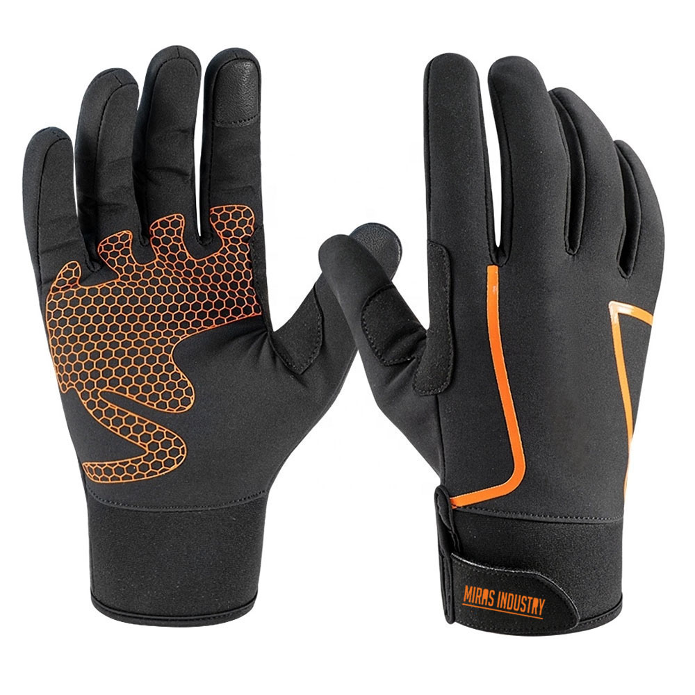 "Warm and Dry: Winter Cycling Gloves"