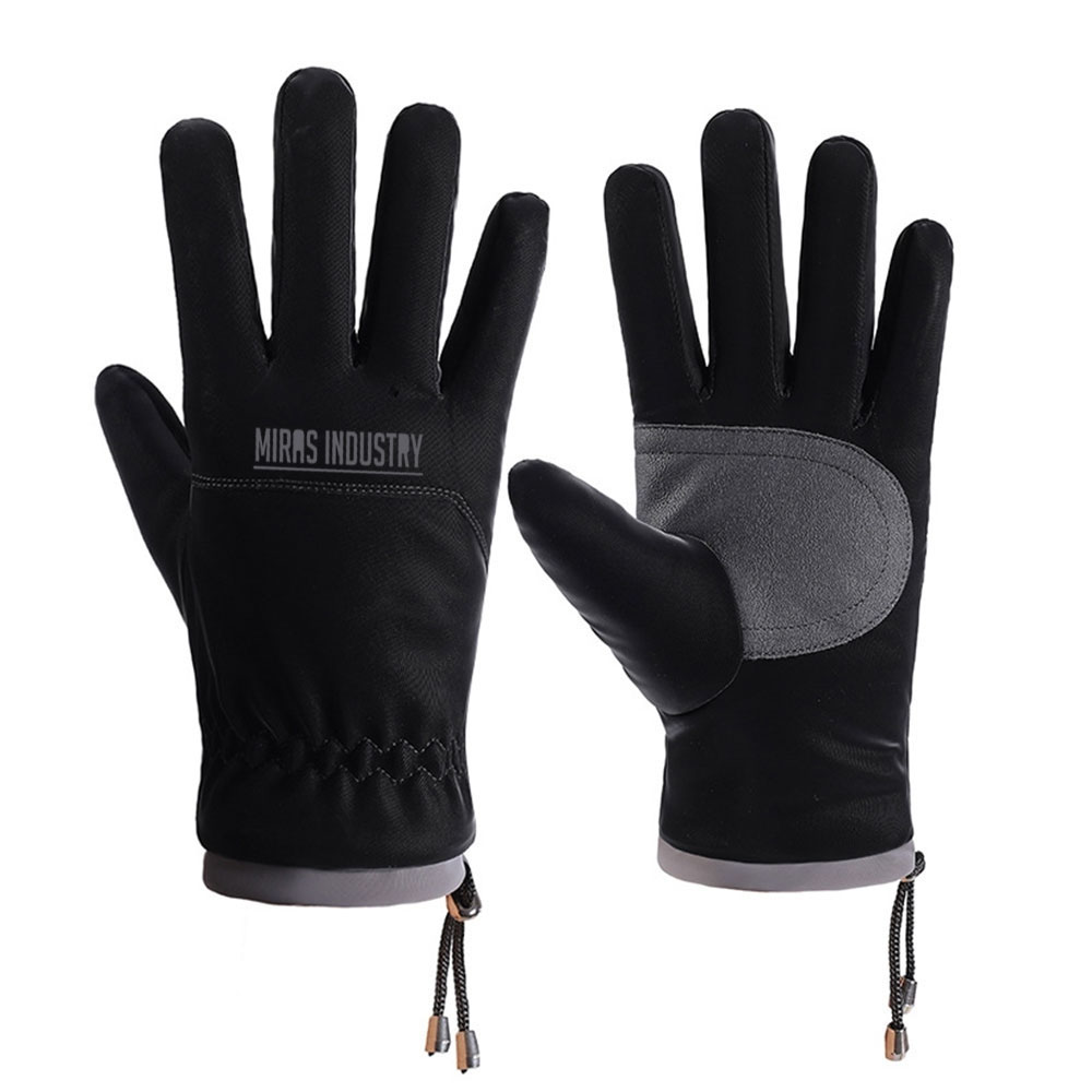 "Warm and Dry: Winter Cycling Gloves"