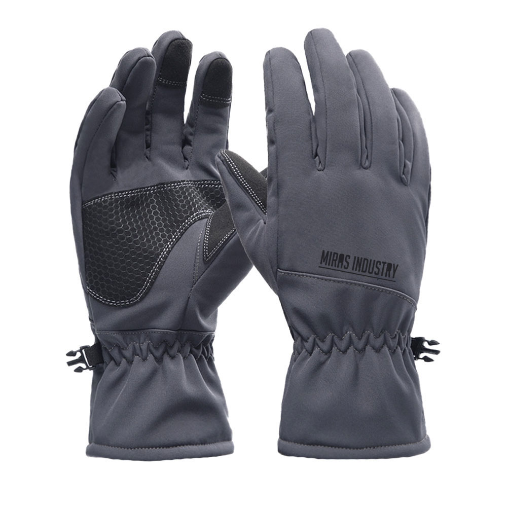 "Warm and Dry: Winter Cycling Gloves"
